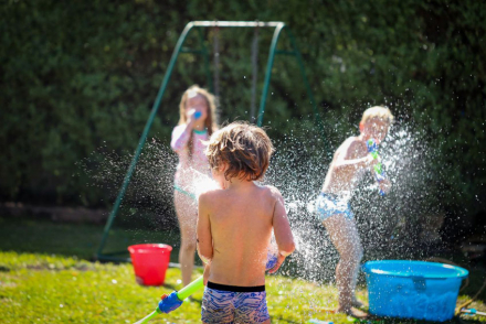 Recomiendan-extremar-los-cuidados-de-la-piel-durante-el-verano-(1).jpg