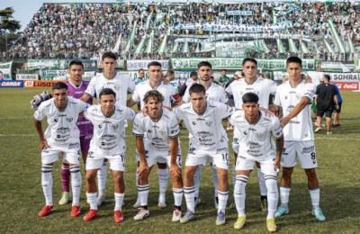 For Ever quedó en el fondo y volverá a jugar dentro de dos semanas