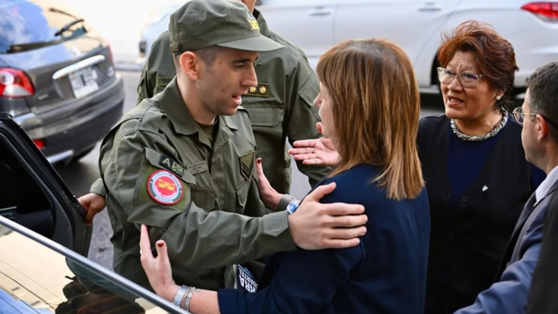 Bullrich recibió a Nahuel Gallo y dijo que hubo un intento de "apropiación" por parte de la AFA