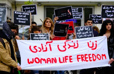 De Irán a Europa: el feminismo utilizado como coartada geopolítica