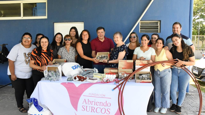 Donación al Hospital de la Madre y el Niño