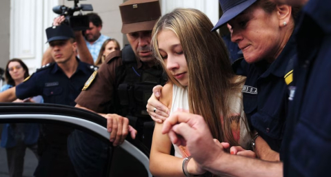 Nahir Galarza salió de prisión y visitó a su abuela en Gualeguaychú