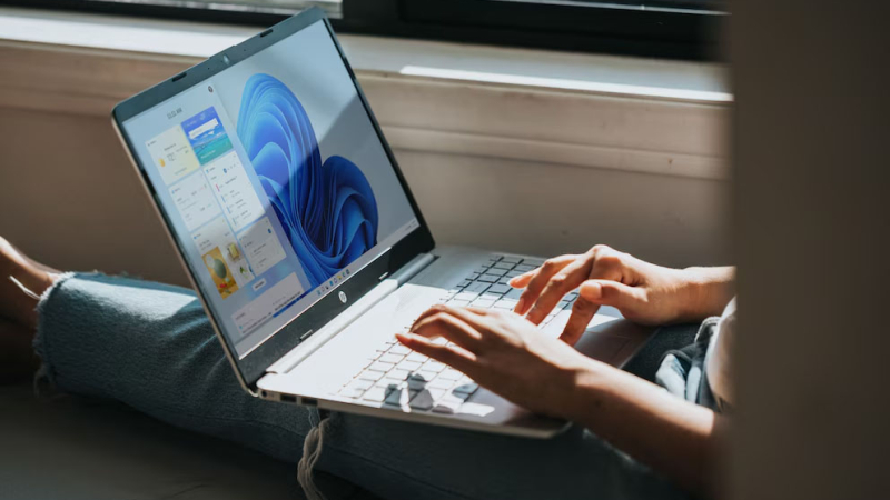 Windows 10 se quedó sin soporte, pero no murió del todo: qué conviene hacer