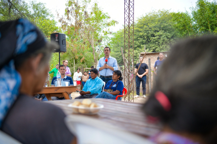 EBER SOLIS EN ING JUAREZ2.jpg