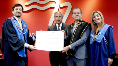 La UCP distinguió con el título de Doctor Honoris Causa al jurista Luis Greco