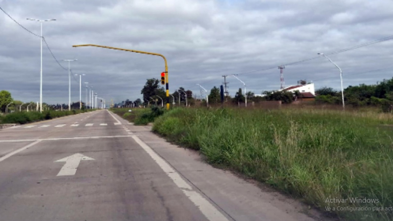 Persisten las fallas de mantenimiento en la Ruta 11 y crecen los riesgos