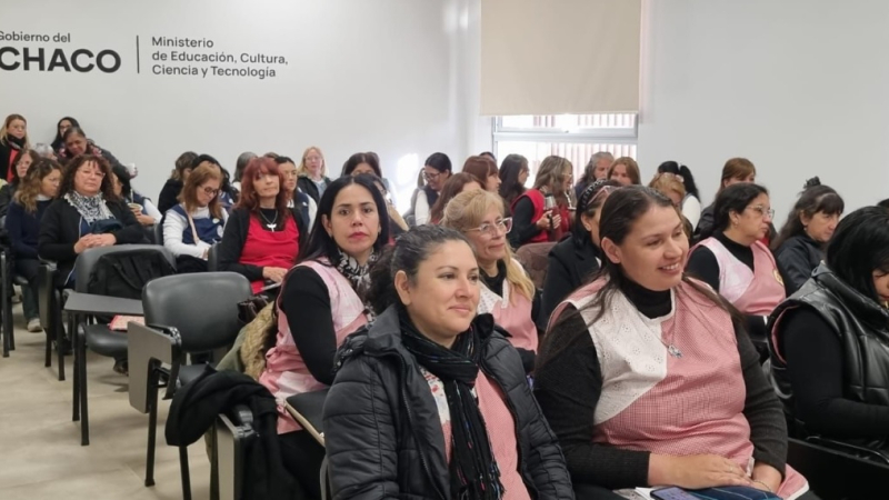 Cerca de 45.000 docentes se capacitan en la Red Aprende en la provincia