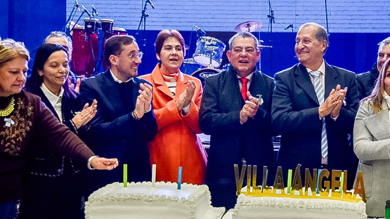 "Trabajo, unidad y cercanía": Pérez Pons completó una amplia recorrida provincial