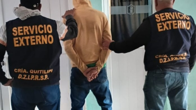 Se negó a prestarle dinero y terminó herido de un botellazo en la cabeza
