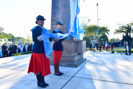 ACTO MASTIL