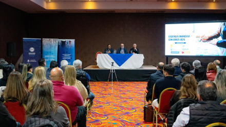 El ministro Ibáñez en jornada (2)