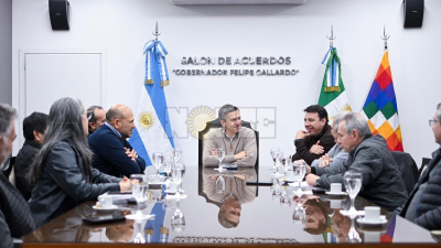 Más intendentes se suman al espacio político del gobernador Zdero