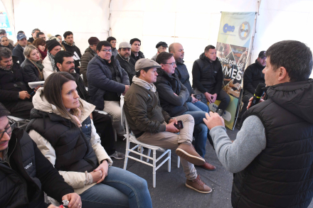 charla Agronea 55