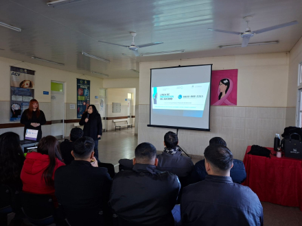Capacitación salud mental El Espinillo