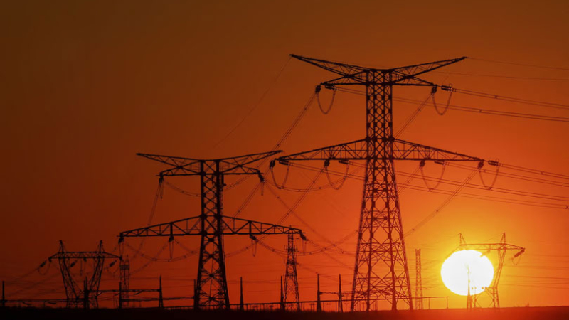 El Gobierno planifica una extensión para la emergencia en el sector energético