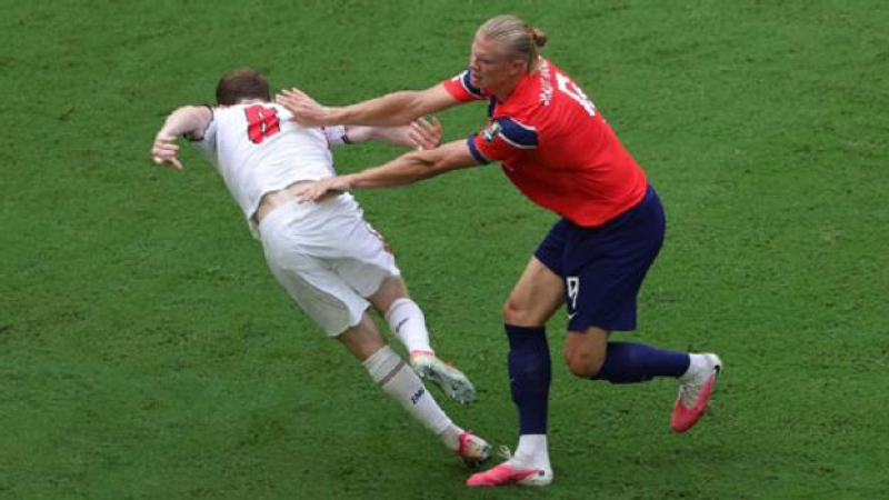 Polémica 2: por qué anularon el gol a Noruega y repitieron el córner