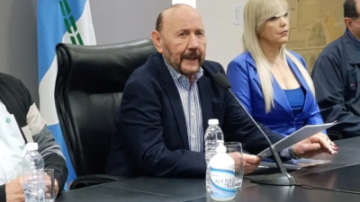 Insfrán anunció un aumento salarial del 15% para estatales formoseños
