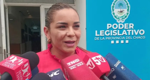 Magda Ayala coquetea con la vuelta al justicialismo mientras Honcheruk se aleja del interbloque