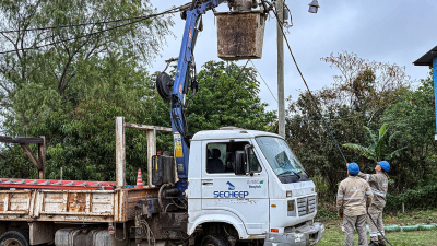 Secheep refuerza el servicio eléctrico y renueva el alumbrado para el Torneo de Pesca 