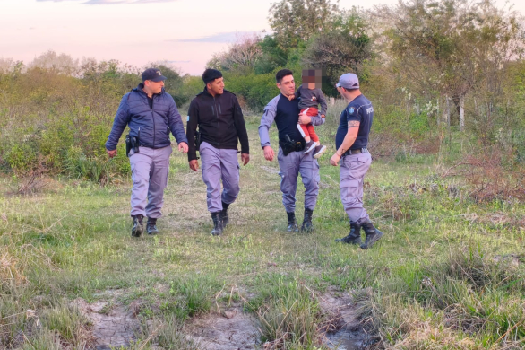 Hallaron a un nene de dos años que se había perdido en el monte, a tres kilómetros de su casa