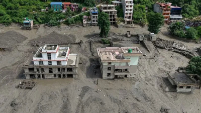 Ya son más de 1.450 los muertos y casi 5.800 los desaparecidos por la catástrofe de Nepal