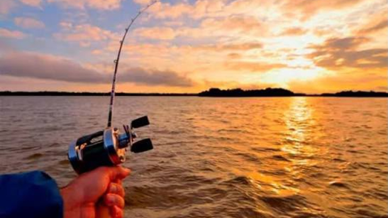 El tramo entre la confluencia de los ríos Paraná y Paraguay y Los Cables vuelve a habilitarse para la pesca