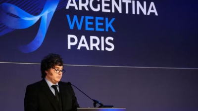 El Gobierno venderá pasaportes argentinos para financiar al Tesoro