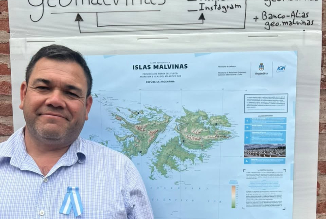 Un profesor chaqueño quiere pisar Malvinas para contar lo que los libros no cuentan