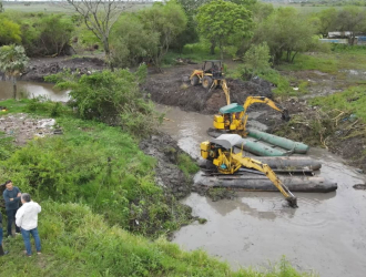 Vialidad finalizó la limpieza del riacho Arazá para mejorar el escurrimiento