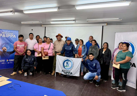 Pago-a-productores-del-oeste3