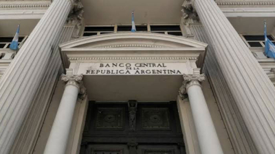 "El Banco Central que Milei iba a cerrar fue la herramienta del ajuste: Perdieron los ahorristas y ganó el sistema financiero"