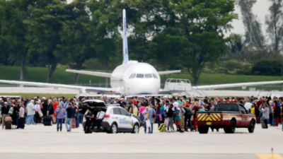 Cinco muertos y ocho heridos en tiroteo en aeropuerto en Florida