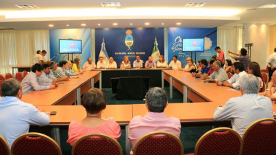 Intendentes firmaron convenios para financiar obras públicas