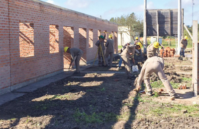 Quedan en el Chaco 4.509 obreros registrados de la construcción