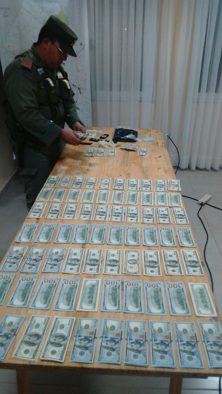 dolares incautados 3.jpg