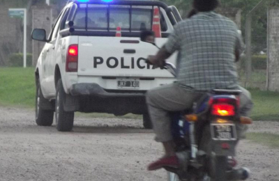 Fue detenido cuando cocinaba en un restaurante por abusar de dos hijas