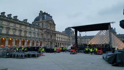 Reabren la explanada del Louvre luego de una falsa alarma