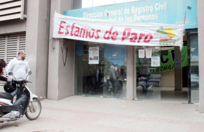 Comienza una semana con paros en la administración pública