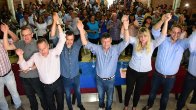 Peppo reunió al PJ de Sáenz Peña y pidió mejorar los resultados