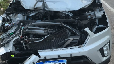 El periodista Juan Pablo Varsky chocó y lo salvó el airbag