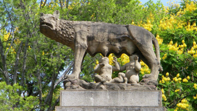 Se cumplen 97 años del emplazamiento de la Loba Romana