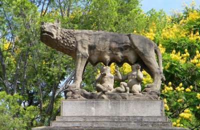 Se cumplen 97 años del emplazamiento de la Loba Romana