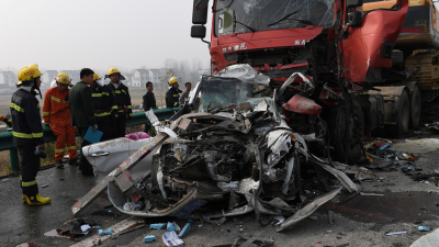 Al menos 18 muertos en un accidente de tránsito múltiple en autopista del este de China