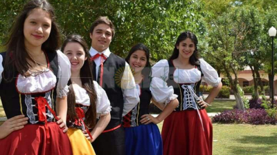 Arranca la Fiesta de las Colectividades en Du Graty