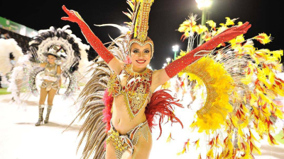 Continúa la magia y el colorido del Carnaval correntino