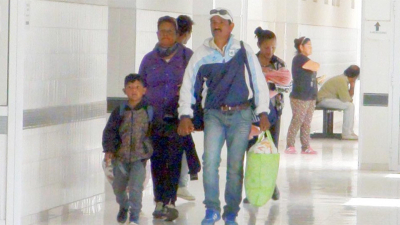 Paros sectoriales complican la atención en la Salud Pública