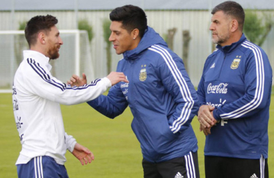 Enzo Pérez llegó a Rusia y se sumó a la Selección