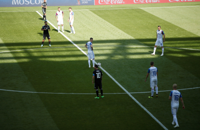 Argentina ya debuta en el Mundial: 0 a 0 con Islandia