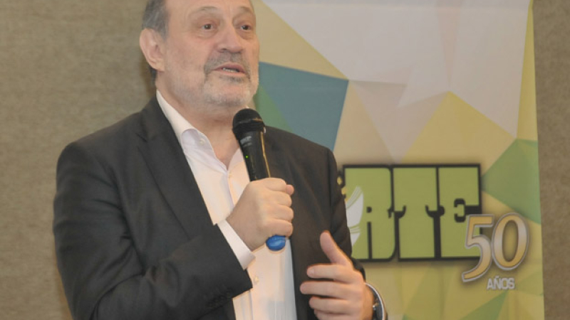 “Nunca tuvimos una deuda externa tan grande como la actual”
