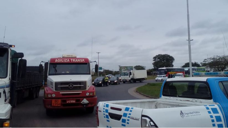 Levantaron el corte en la rotonda de acceso a las rutas 11 y 16